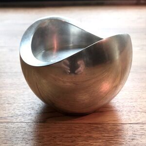 Nambe Panza Pillar Candle Holder